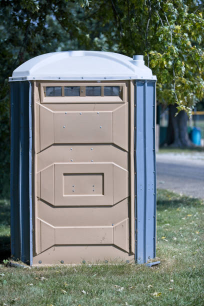 Portable Toilet Options We Offer in Cumberland Hill, RI